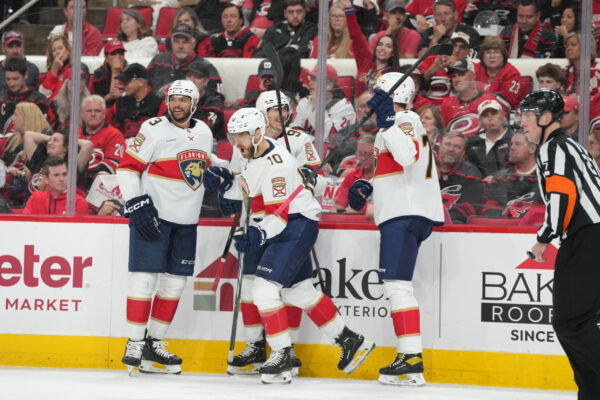 Panthers Rout Hurricanes 5-2 in Game 1 Win – The Hockey Writers – Florida Panthers