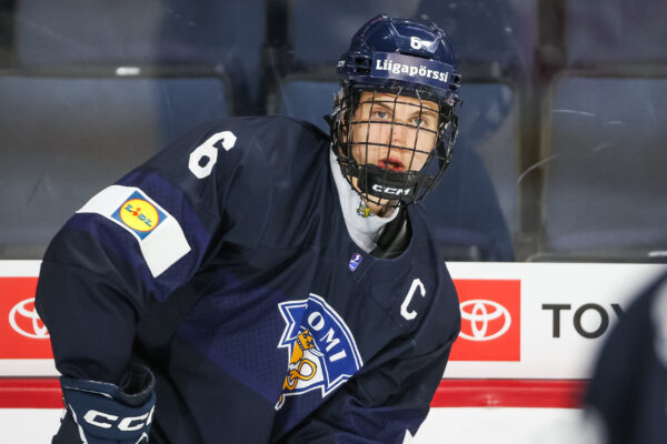 Julius Saari – 2025 NHL Draft Prospect Profile – The Hockey Writers – NHL Entry Draft